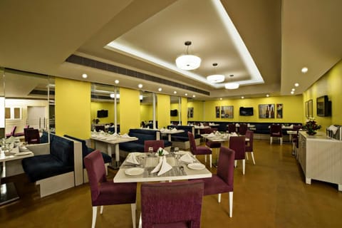Sarovar Portico Naraina, Hotel Hôtel in New Delhi