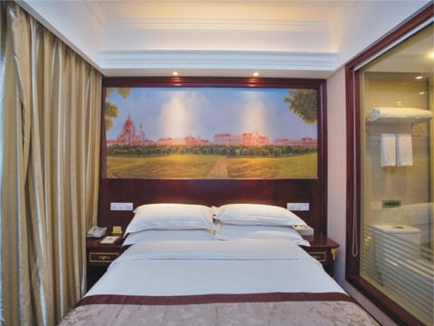 Vienna Classic Hotel Shanghai Hoingqiao National Exhibition Centre Xujing Hotel in Shanghai