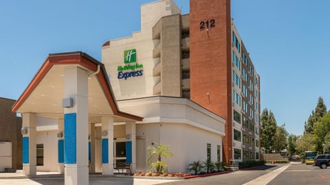 Holiday Inn Express Fullerton-Anaheim, an IHG Hotel Hotel in Fullerton