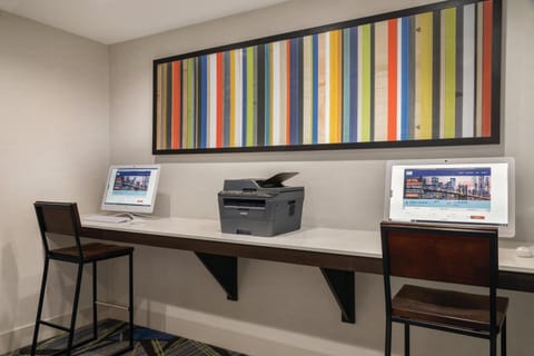Holiday Inn Express Hotel & Suites Lawton-Fort Sill, an IHG Hotel Hotel in Lawton