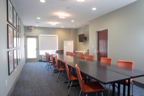 Meeting/conference room