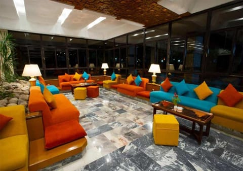 Lobby or reception, Lounge or bar