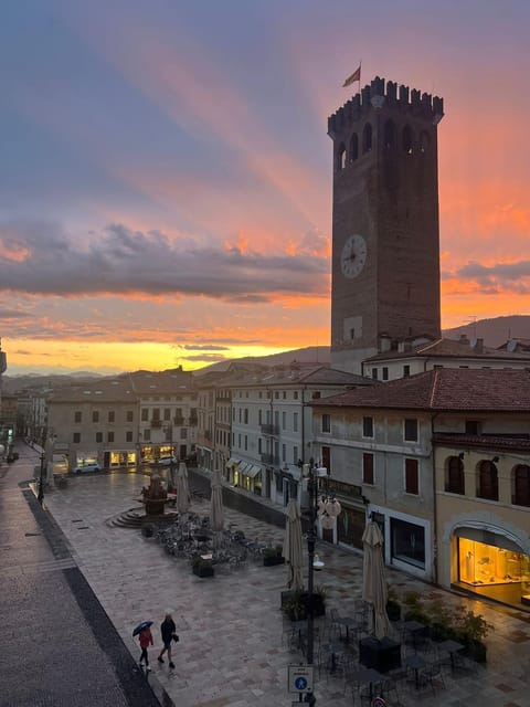 View (from property/room), City view