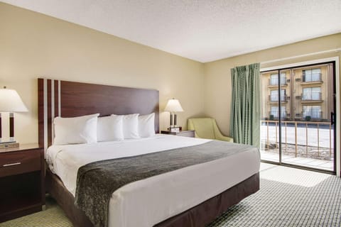 Rodeway Inn & Suites Portland - Jantzen Beach Hotel in Vancouver