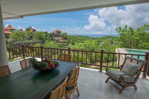 Seating area, Dining area, Sea view, Swimming pool