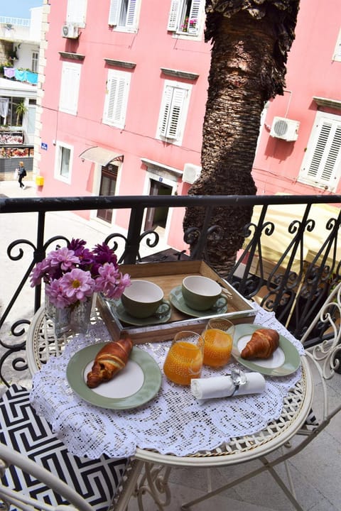 Balcony/Terrace, Food and drinks, Sea view, Breakfast