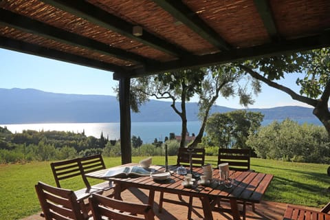 Villa dei Rosmarini Villa in Lake Garda