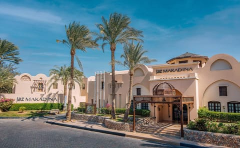 Jaz Makadina Resort in Hurghada