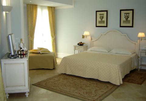 Villa Daphne Hotel in Naxos