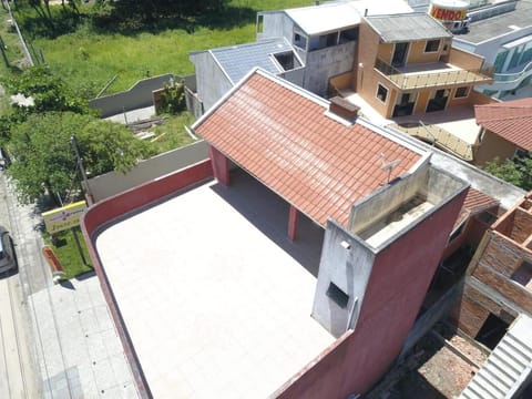 Property building, Bird's eye view, BBQ facilities, Balcony/Terrace, Street view