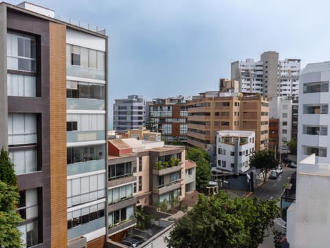 Property building, Day, Neighbourhood, City view, Street view, Location