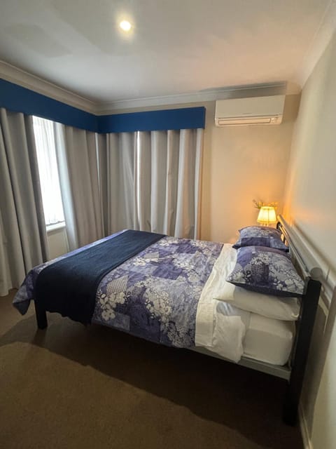 Ocean Reef Homestay Vacation rental in Perth