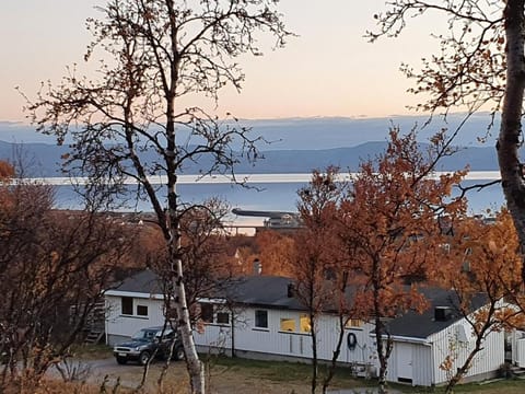 Varangertunet Rooms and Apartments Apartment in Troms Og Finnmark