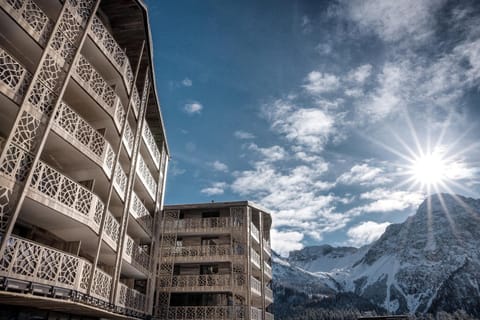 Property building, Facade/entrance, Night, Winter, On site, Mountain view