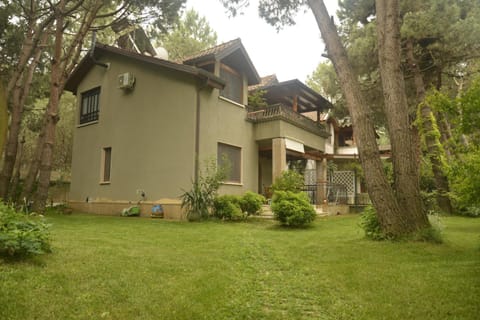 Property building, Garden view