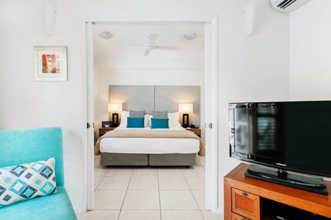 Mantra Aqueous on Port Apartment hotel in Port Douglas