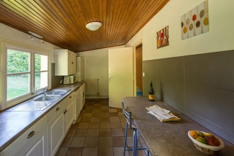 Camping de l'Orangerie de Lanniron Campground/ 
RV Resort in Quimper