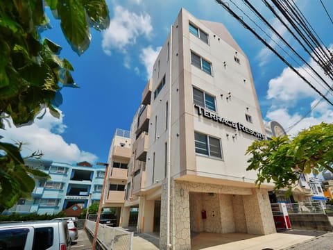 Terrace Resort Shintoshin Apartment in Naha