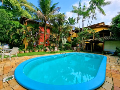 Property building, Day, Garden, Garden view, Pool view, Swimming pool, Swimming pool
