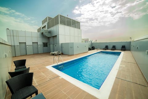 Golden Rose Luxury Suites (Royal Executive) Condo in Manama