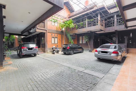 RedDoorz @ Cilandak Timur Bed and breakfast in South Jakarta City