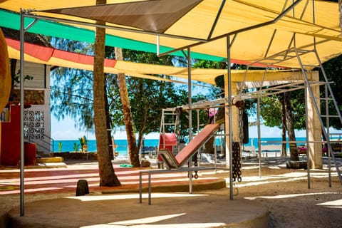 Soul Breeze Beach Resort Alojamiento y desayuno in Kenya