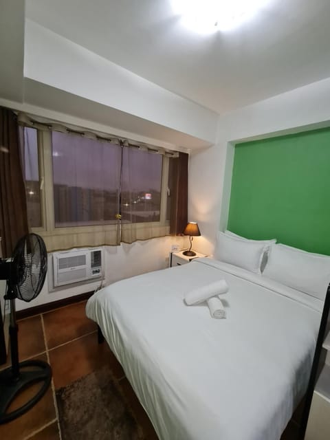 Solemare Parksuites Condominium - Condo R Us Apartment in Pasay