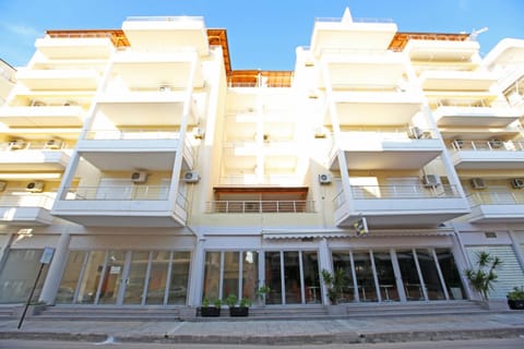 Teo Apartaments Condominio in Sarandë