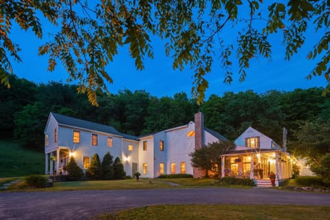 Inn at Silver Maple Farm Bed and Breakfast in Berkshires