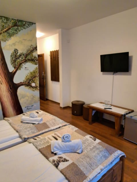 Casa Paduricea Bed and Breakfast in Cluj County