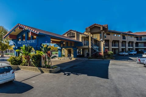 Ocean Pacific Lodge Motel in Santa Cruz