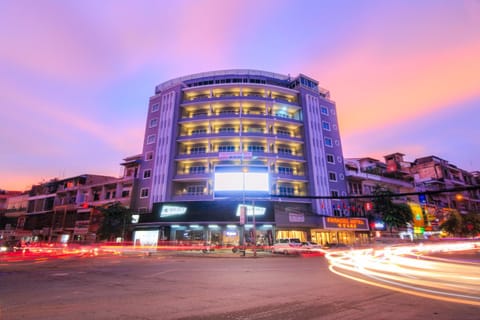 Paradise Hotel Hotel in Phnom Penh Province