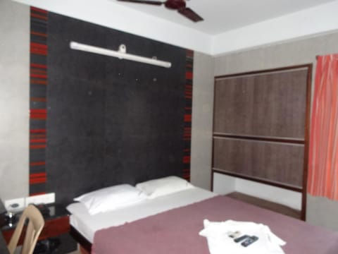 Aditya Inn Hotel in Puducherry