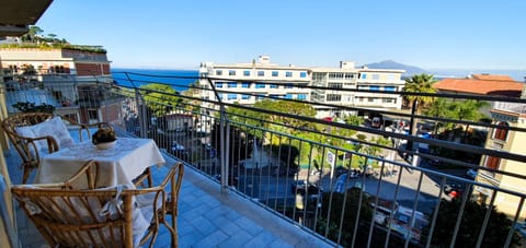 Balcony/Terrace, City view, Sea view, Street view