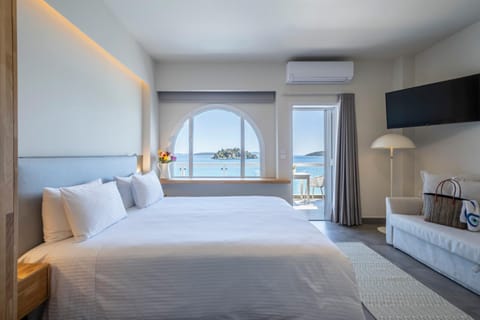 Bedroom, Sea view