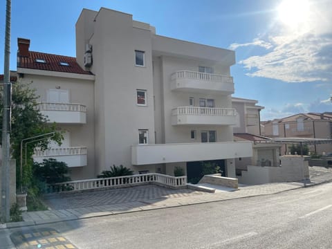 Apartment Dalmatien Traumhaus Appartamento in Makarska