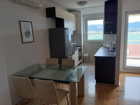 Apartment Quattro Condo in Trogir