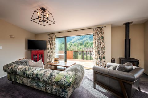 'Love' Hanmer Couples Retreat Limited Chalet in Hanmer Springs