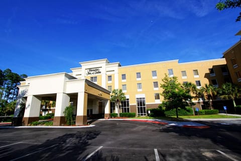 Hampton Inn & Suites Bluffton-Sun City Hotel in Hardeeville