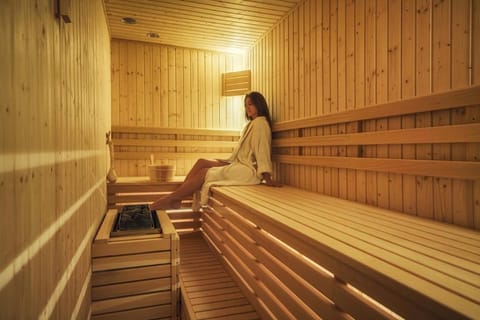 Sauna, Spa and wellness centre/facilities