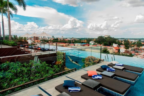 Aquarius Hotel and Urban Resort Hôtel in Phnom Penh Province
