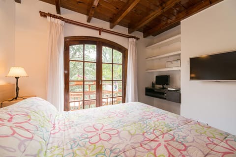 Cabañas Gonzalez Lodge nature in Villa Gesell