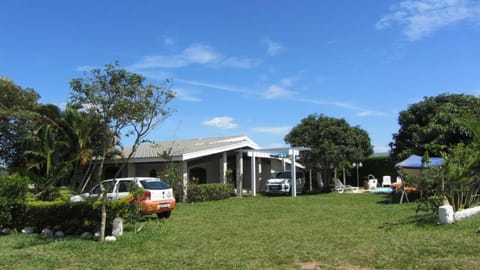 Property building, Facade/entrance, Garden, View (from property/room)