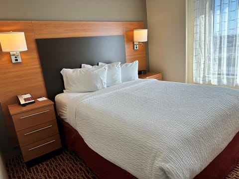 TownePlace Suites by Marriott Detroit Troy Hotel in Royal Oak