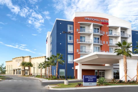 SpringHill Suites Orange Beach at The Wharf hotel in Orange Beach