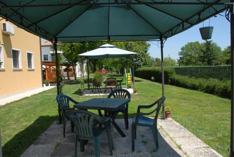 View (from property/room), Garden view