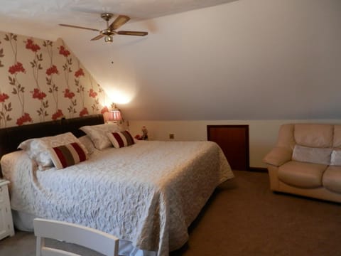 Finjaro Bed and Breakfast in Babergh District