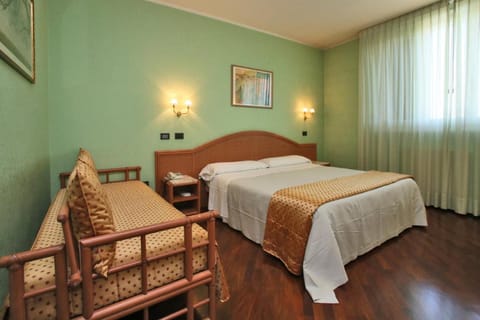 Hotel Le Ville Hotel in Modena