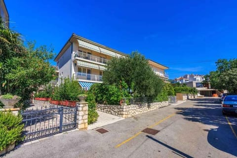 Four-Bedroom Apartment in Crikvenica III Apartment in Crikvenica