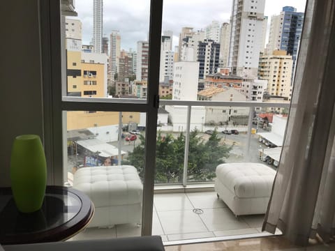 Apartamento Central 2 Quartos Condominio in Camboriú